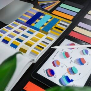 فلايرات وبروشورات تسويقية (Flyers & Brochures)